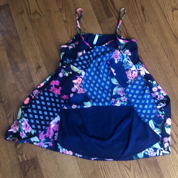 DRESS SPAGHETTI STRAP SUMMER FLORAL DRESS - Picture 17 of 17